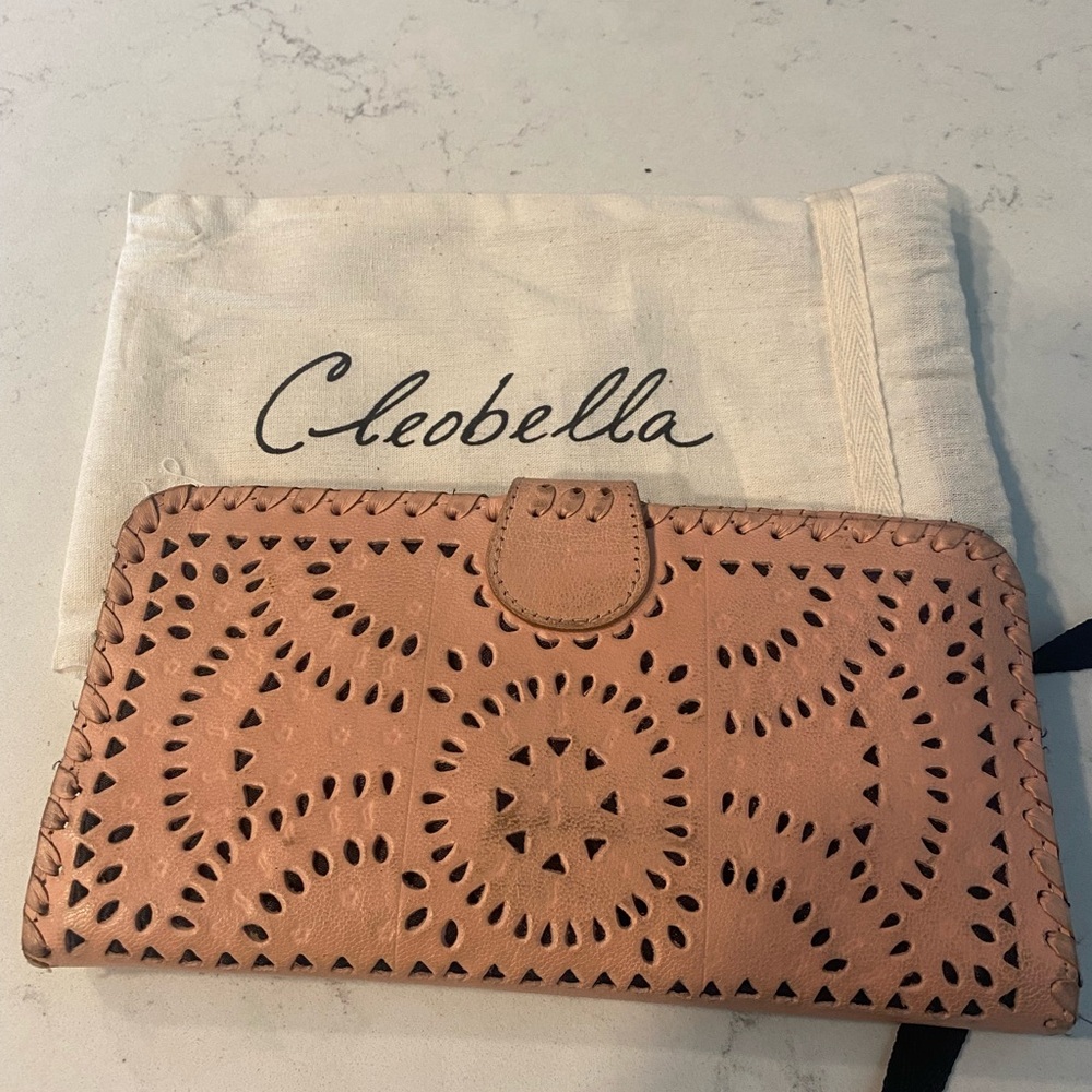 Cleobella Light Tan/pink Women's Clutch